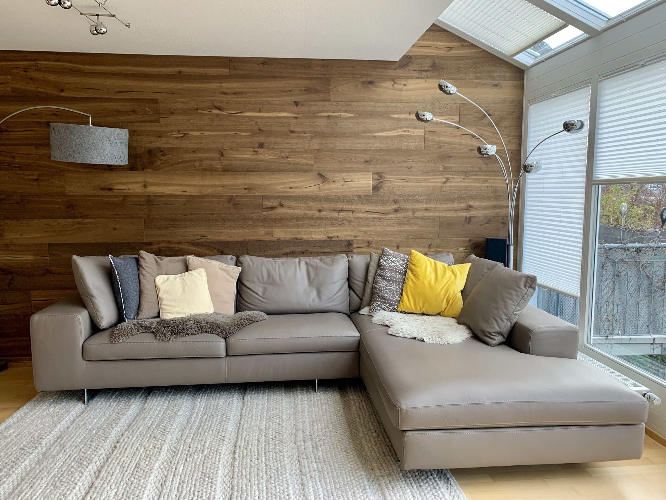 Holzwand, Wohnzimmerwand Holz | Holzwand Wohnzimmer, Holz throughout Holzwand Wohnzimmer